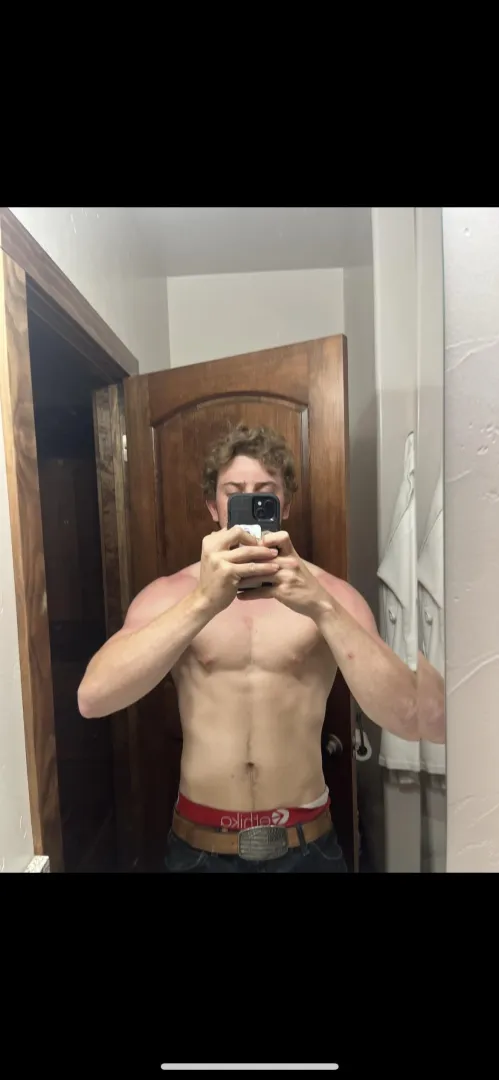 M23 horny af looking to stroke with some bros all is welcome bbc around my age gets extra points posted by Ashamed-Tourist5273