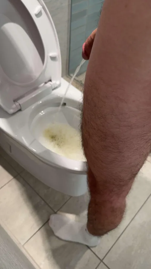 M24 looking to exchange every piss sc: Zestyprawn by zestyprawn