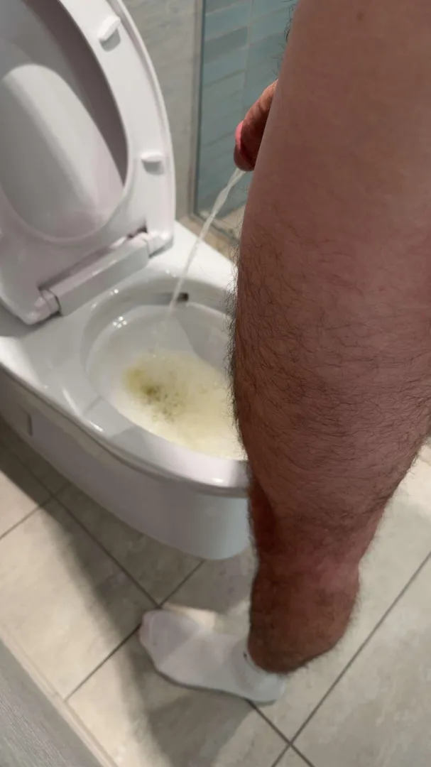 M24 looking to exchange every piss sc: Zestyprawn posted by zestyprawn