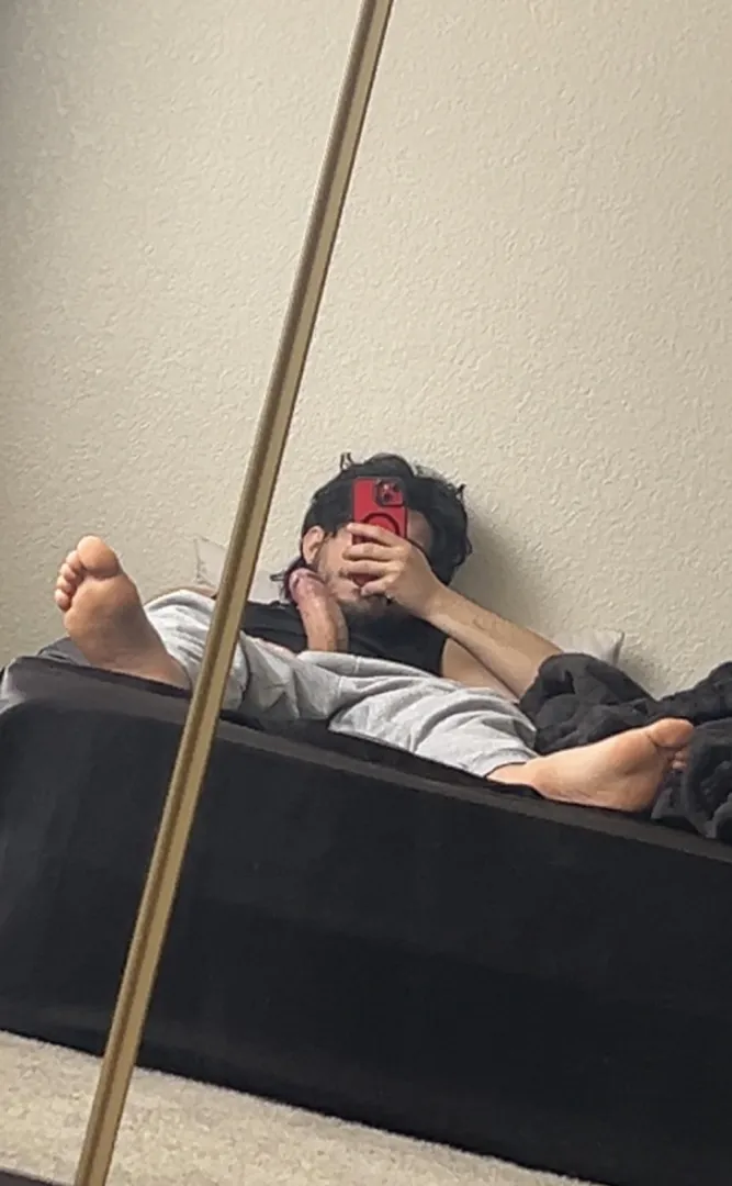 M27 normal Looking for fem or woman who’s down to suck or fuck I’m in normal Illinois posted by Ill_Ingenuity_463