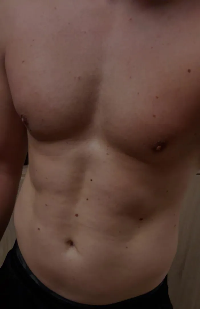 M31 Bi sportlicher Sub sucht online Dom / Domme posted by AnyNegotiation5330