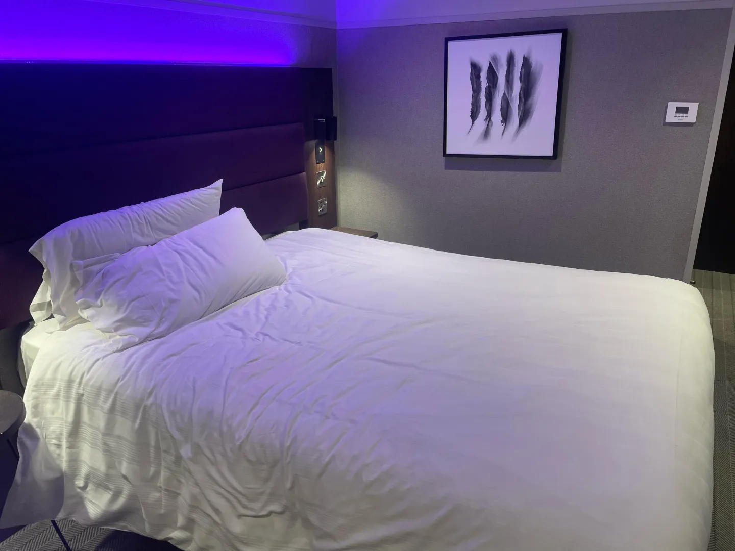 M4A - discreet hookup, hotel Durham posted by Ok-Horror-7651