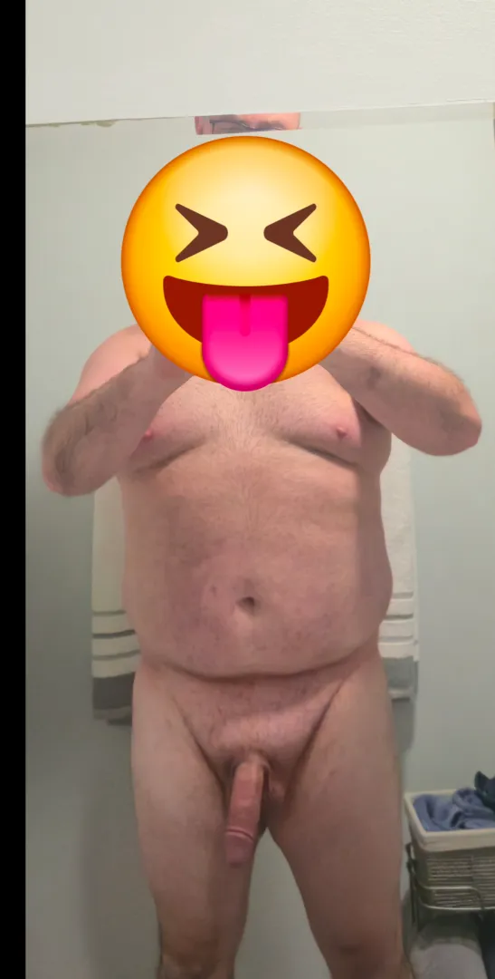 M4F 25 Looking for fun 2/28 Joliet posted by Mysterious-Suit-421