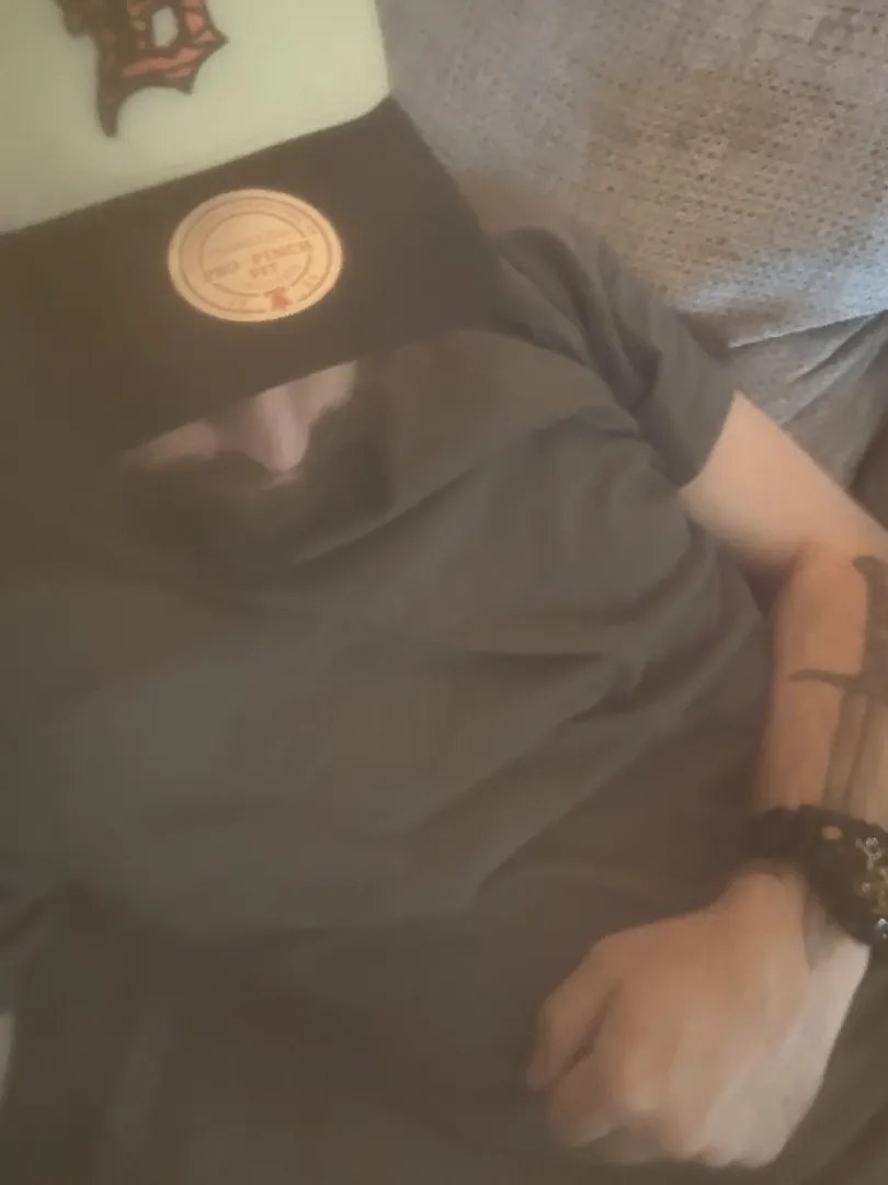 M4f 31 hmu posted by AvailableShoulder576