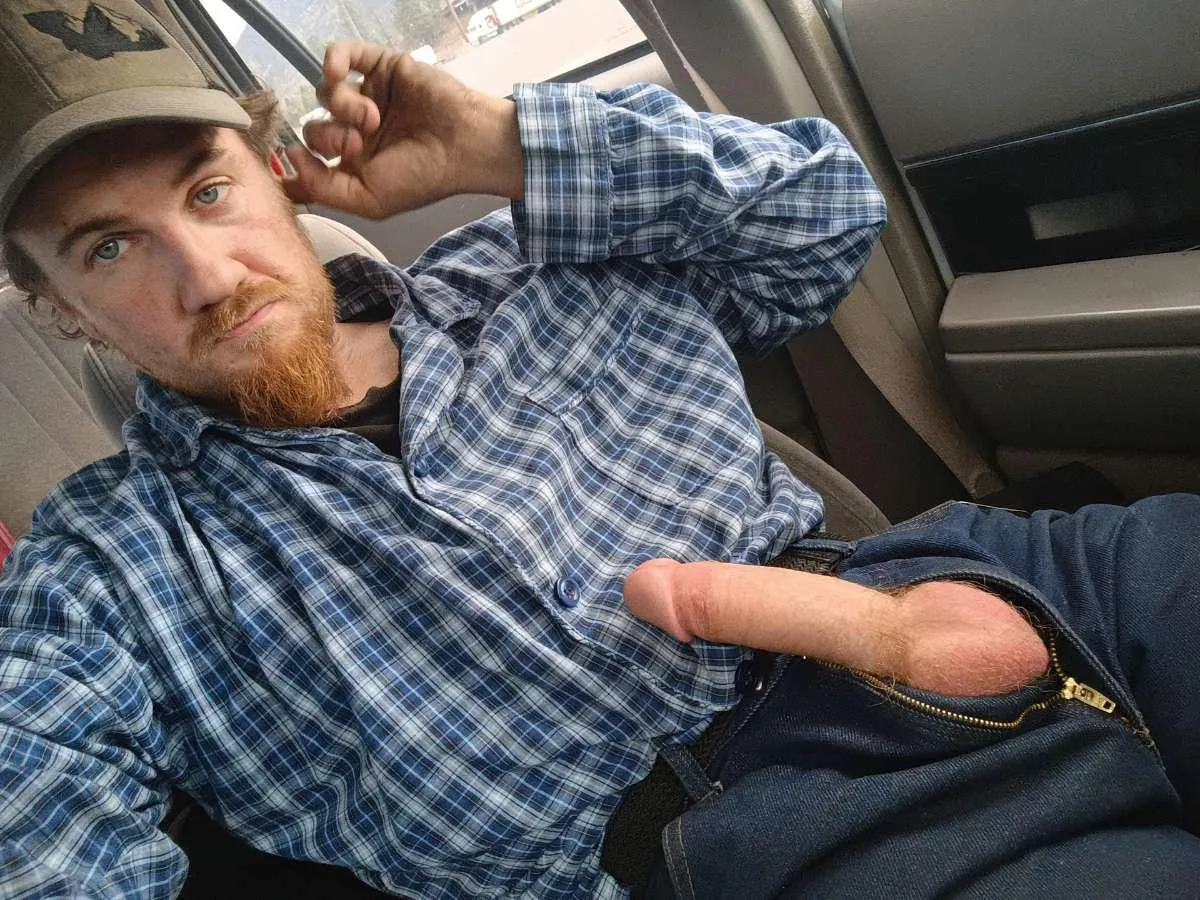 M4f anyone horny and want to blow this posted by Direct-Manager-7810