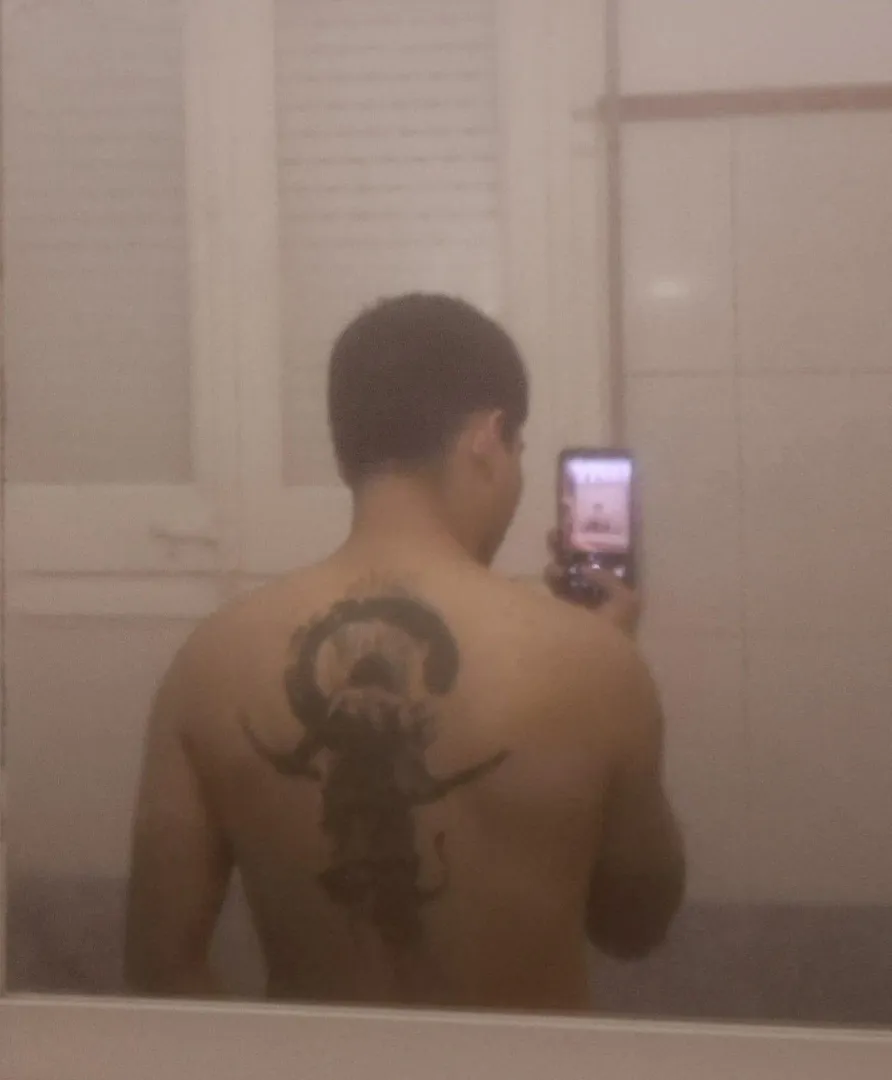 [M4F] Busco chica para colaborar en barcelona españa posted by No_Donkey_1205