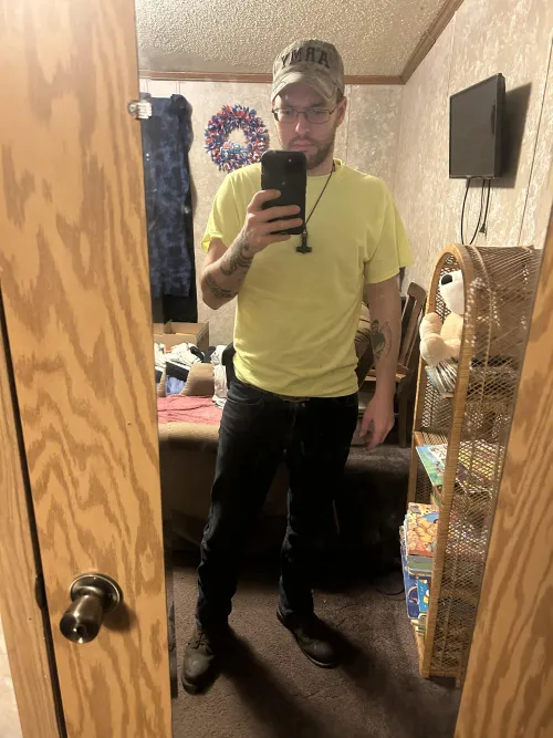 [M4F] #Gettysburg anyone wanna grab a drink by Downtown-Ad284