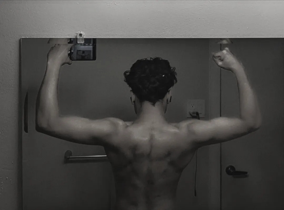 M4F Looking right now, I can host hit me up posted by yow_bull