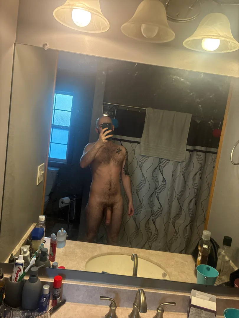M4f or couple 26m looking for someone to have fun with or be a third with a couple posted by Weary-Locksmith445
