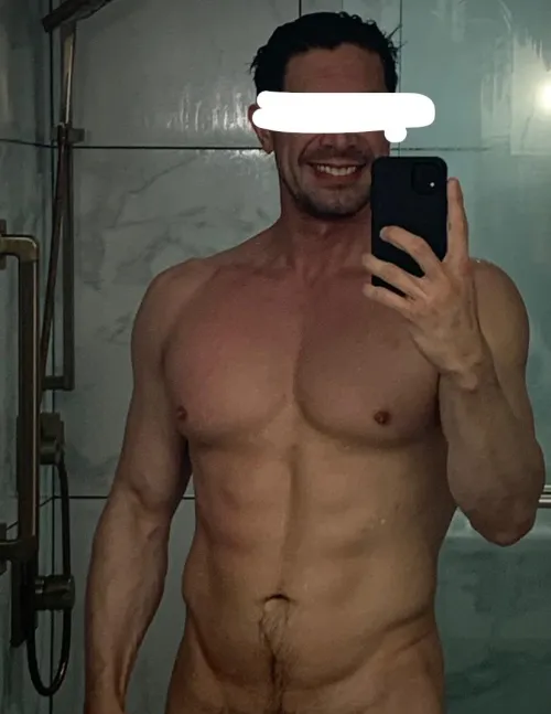 [M]4[FM] [Miami] - 6'2 -8 in Big Cock handsome / athlete model ! Looking for hot wife couple !! sexy couples only!! ((must have Teleg to verify. ))Looking sexy Couples / ladies by BigthickDflorida