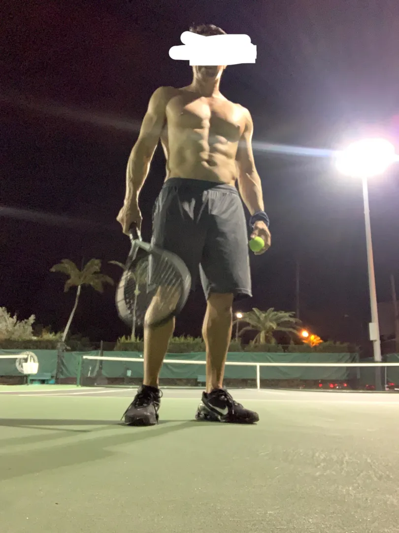 [M4FM] [Miami] - 6'2 -8 in Big Cock handsome / athlete model ! Looking for hot wife couple !! sexy couples only!! ((must have Teleg to verify. ))Looking sexy Couples / ladies posted by BigthickDflorida