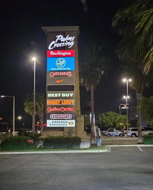 M4F/M4MF Public play/Carplay mcallen. DM if interested by Any_Society_381