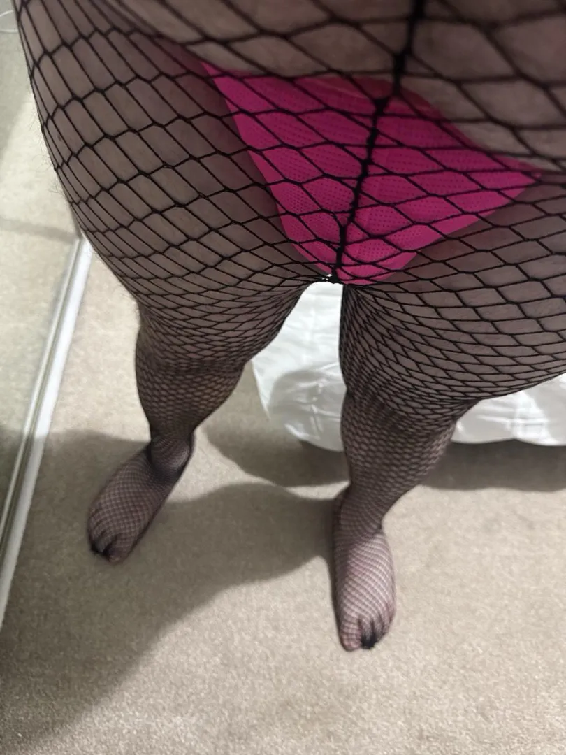 M4M 28 sissy posted by Thick-Criticism4453