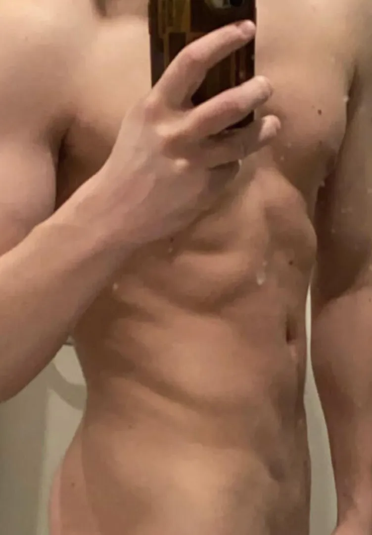 M4M 35 Toronto centre. I’m looking for horny, dl, curious straight dudes. If you (or if you have that one sus buddy) want to chat. Hit me up, send snapID. I’m very discreet and . posted by Any_Consequence_8312