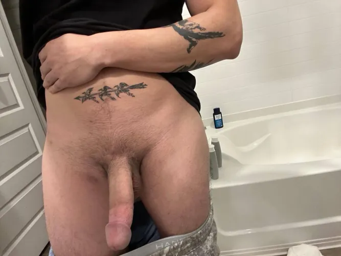 M4MF BWC bull looking for couple / hotwife in seattle area by BellevueWifeTamer