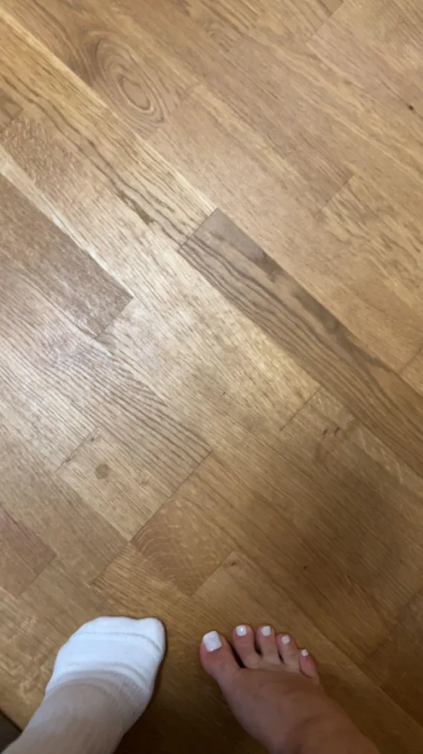 Mag wer füße? posted by wienslut1