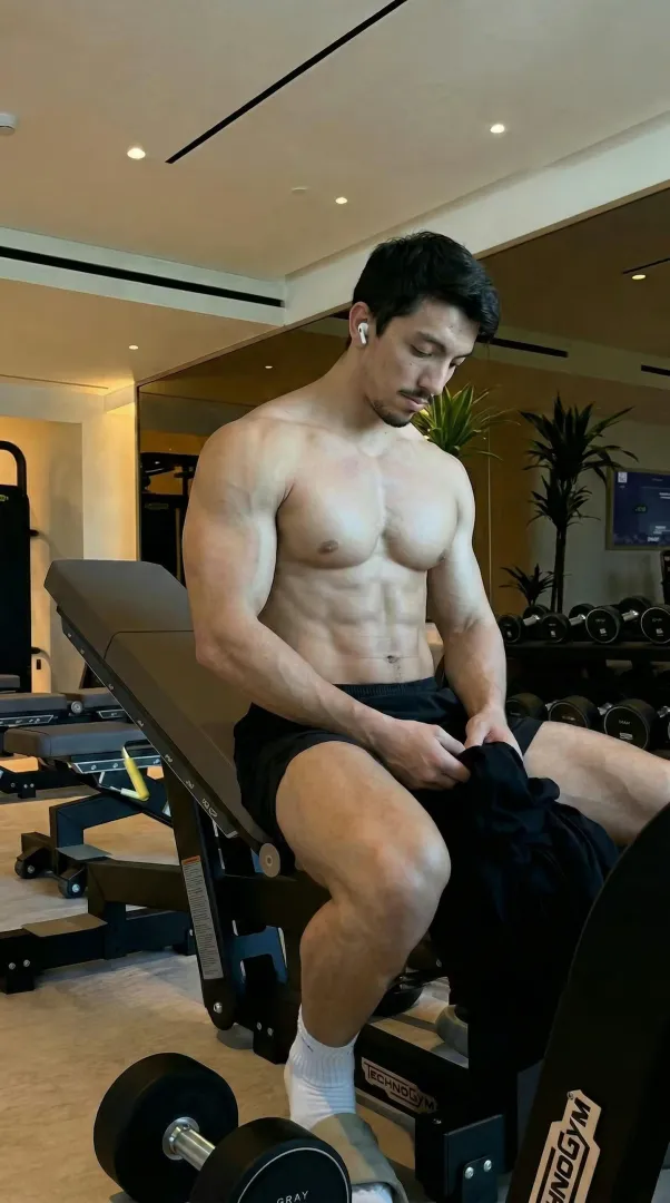 Maintaining my physique on vacation. No slacking  posted by chalupa987