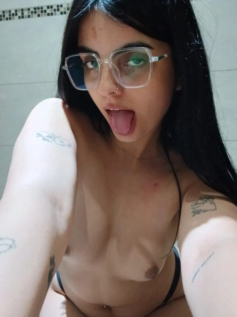 Make me yours tonight posted by Separate-Abrocoma-28