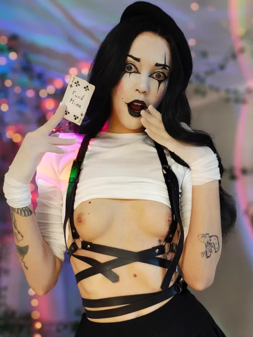 make my mime makeup run with your sloppy circus load by Glimmermallow