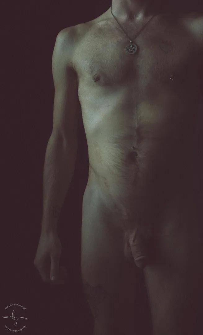 Male nude posted by arphotoguy