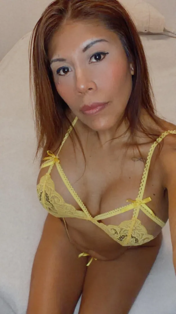 Mamacita mode always  posted by 6couple