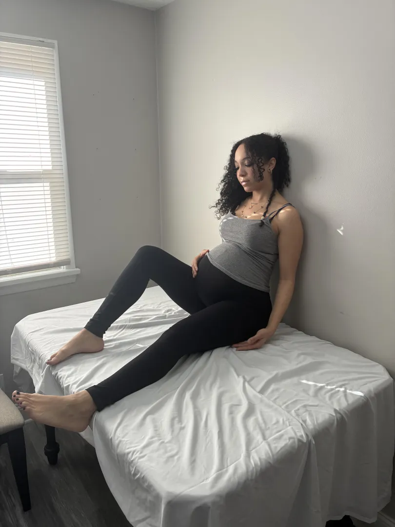 Marie swallowed a leprechaun {f} posted by Scarlettsdollhouse