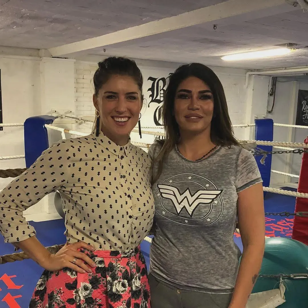 Marieke Elsinga en Melisa Schaufeli posted by Tombler1