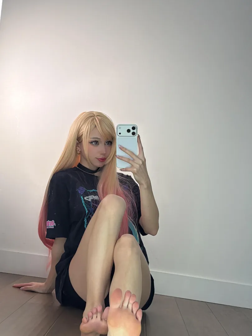 Marin Kitagawa (My Dress-Up Darling ) [ Kennakins] posted by SugarBlussh