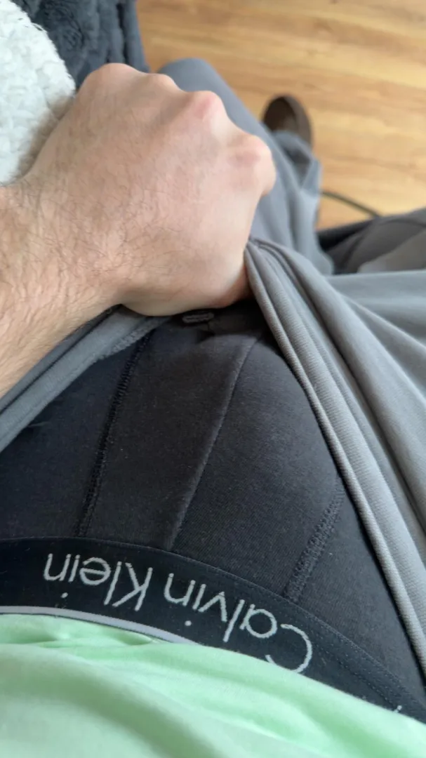 Masc, fit Essex bros looking for meet now DM me, can accom. posted by StunningReindeer6655