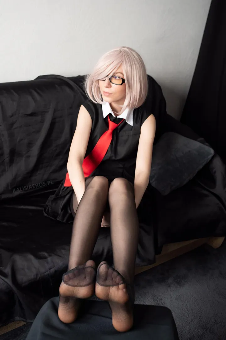 Mash Kyrielight cosplay (fate/grand order) by Kalisiaeros posted by kalisiaeros