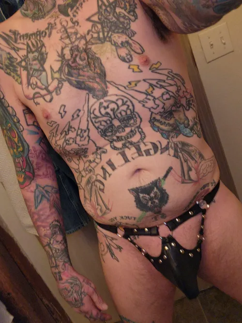 Masseuse in Omaha? by Equivalent-Hawk-1109