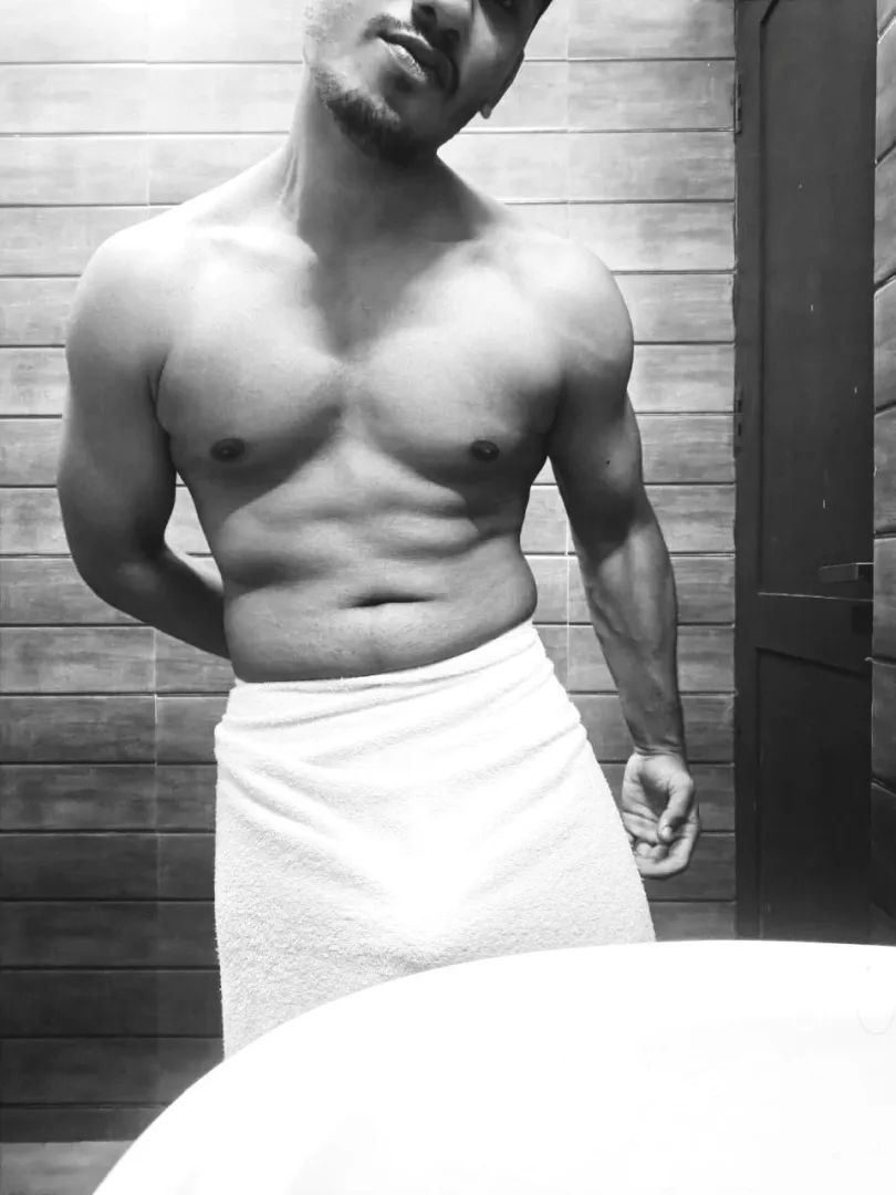 Mastering the art of uncovering myself posted by Horny-Internal8444