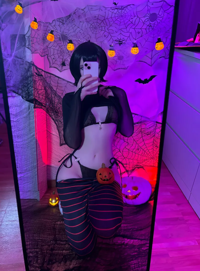 Mavis from Hotel Transylvania by Foggy posted by KindBunny0