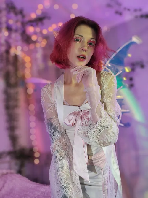 May I grant your wish, hero? by Glimmermallow