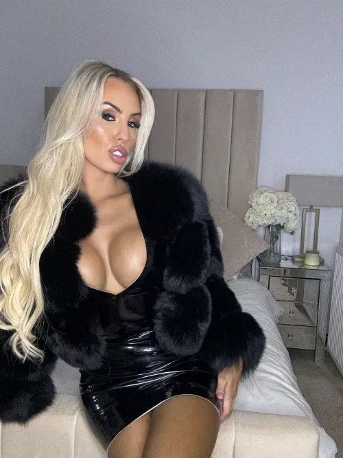 May make you stare — but don’t forget to breathe. by DefiantMisfit