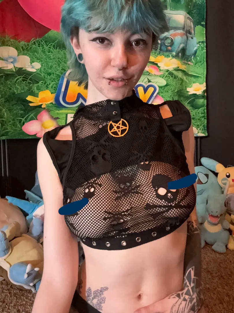 Maybe I’ll accept your valentine if I think you’re deserving enough posted by ERASEDWeeaboo