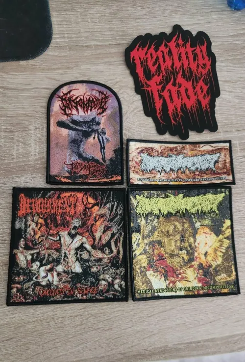 Maybe this ain’t a new release, cd or anything but I wanted to share the patches that arrived today (from RealityFade) by JuzerJarowit