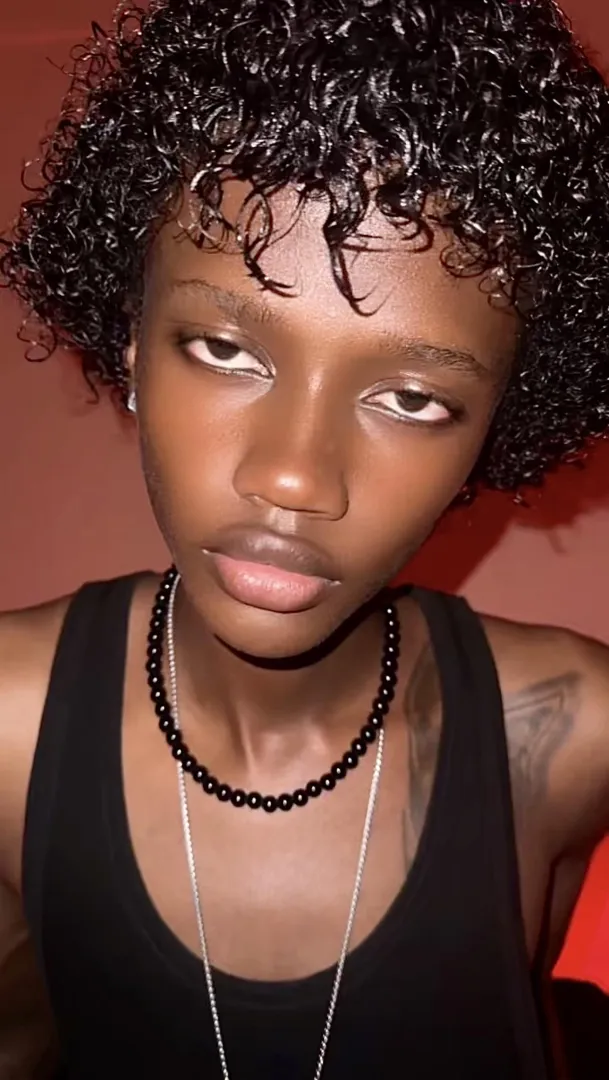 Me :-) posted by troyesivansex