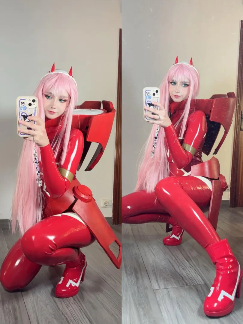 Me as Zero Two in latex (Aloeveraiskawaii) posted by aloeveraiiskawaii
