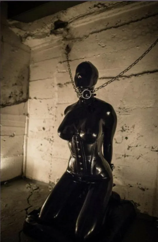 Me in who's basement? ;) (DMs open) posted by NaomiYourDoll