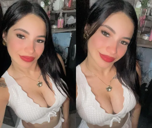 Me veo dulce... pero no siempre lo soy  by GoddesLilitX