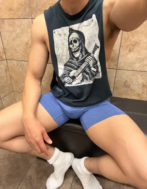 Meet me at the gym lockers you’ll bf won’t find out by mean_smith