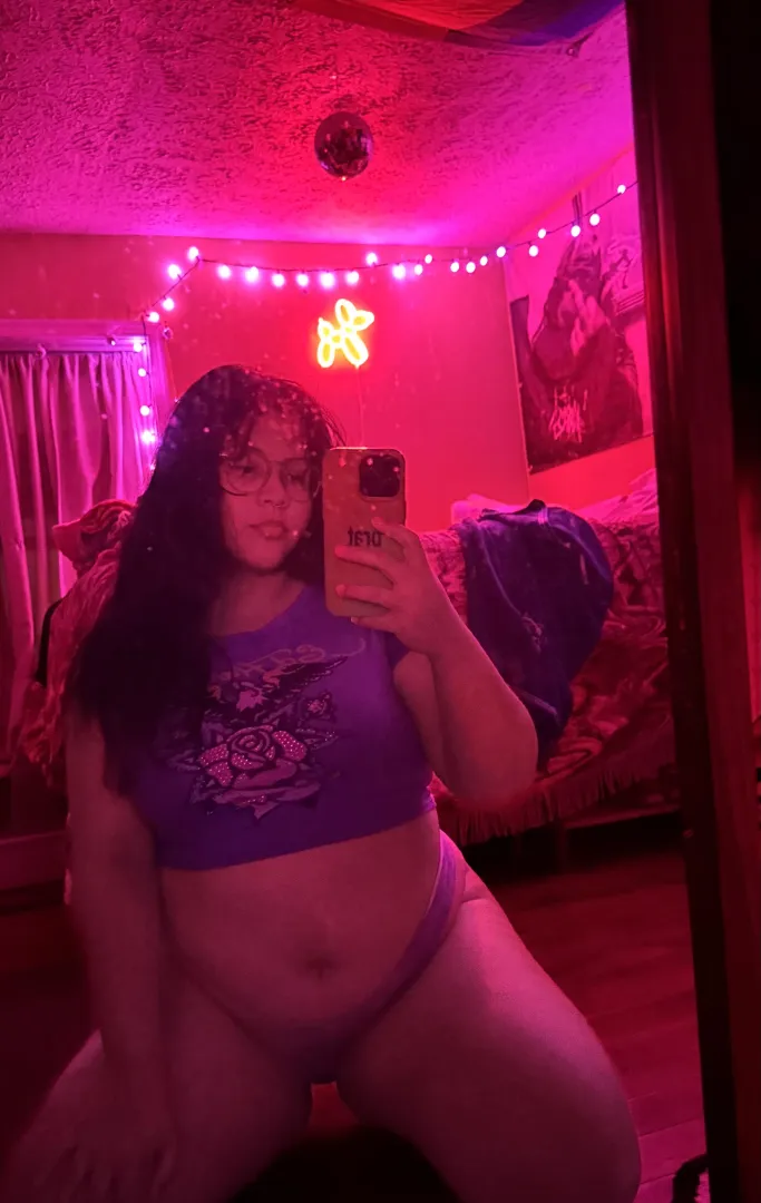 meet me for some fun (; posted by Sufficient_Owl_4879