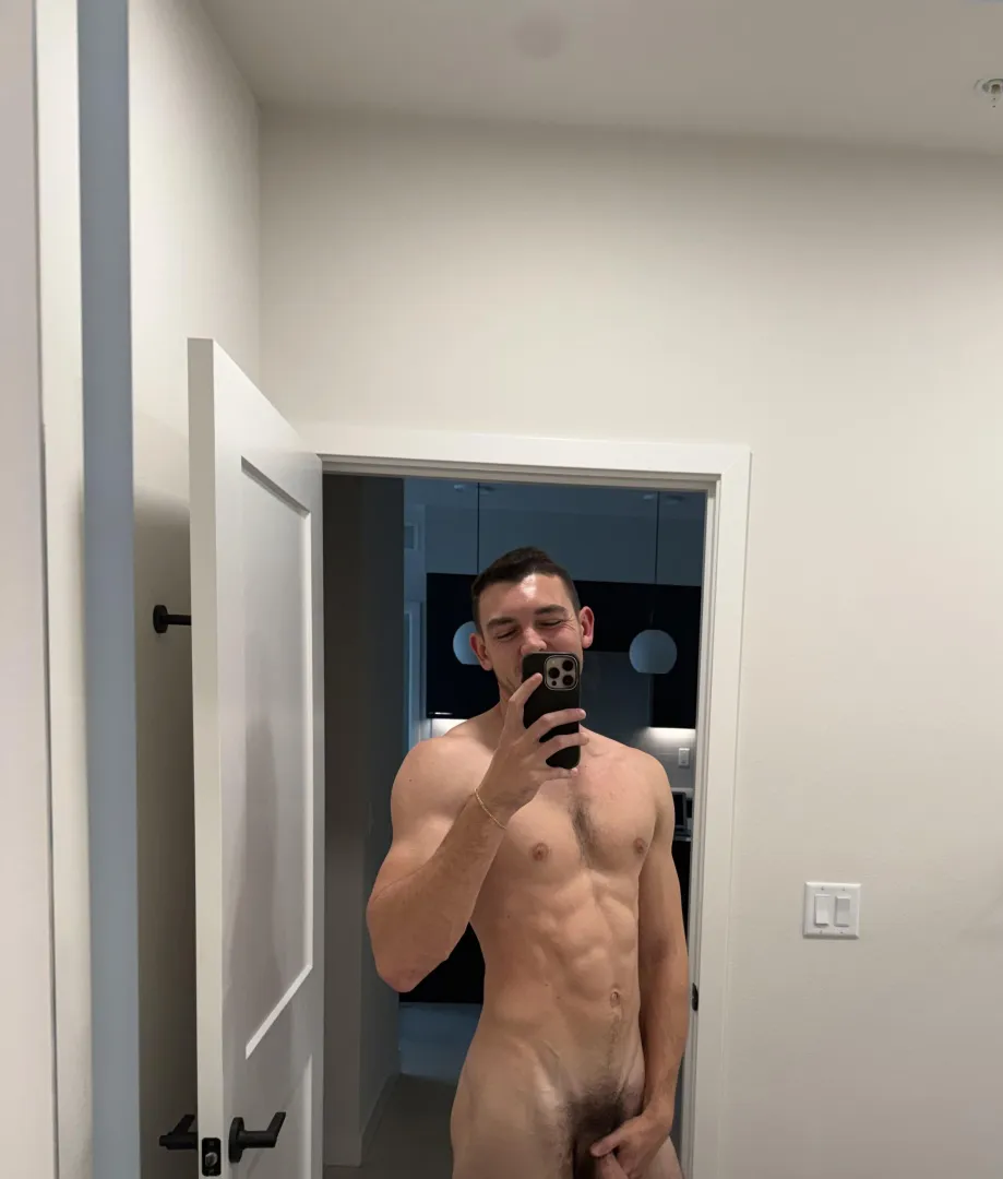 Meet me in the showers? posted by skyguyy22