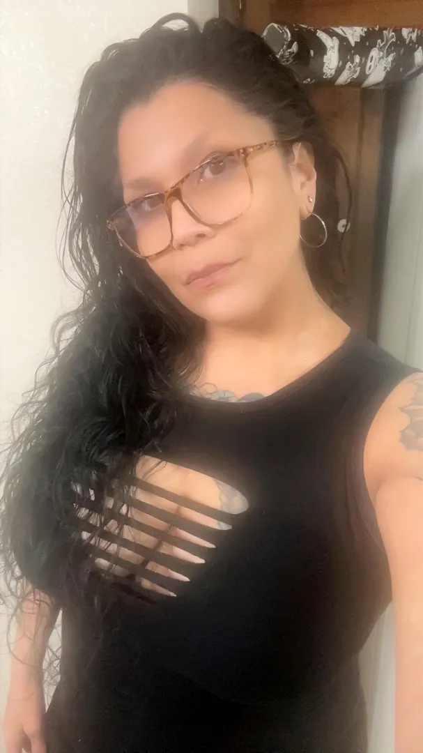 Meet n mingle at Poly posted by maturelatins70