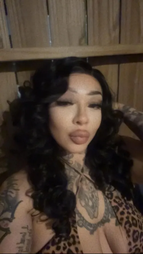 Meets by Paradise_888