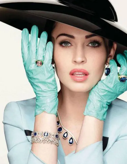 Megan in gloves  by MagpieOpus