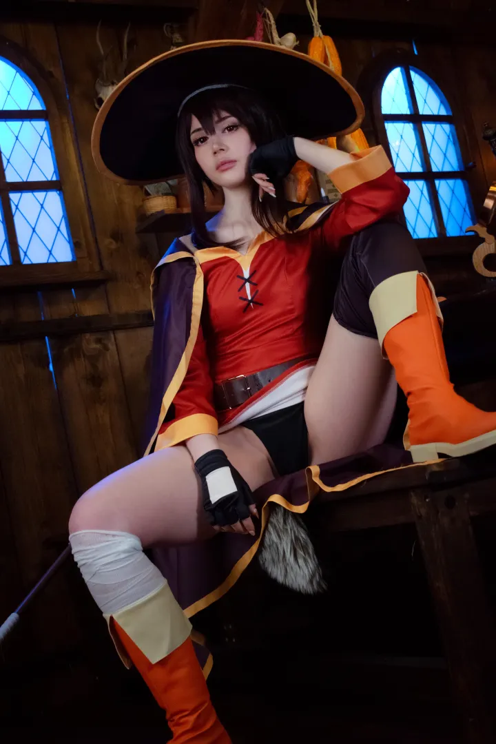 Megumin Cosplay [by me] posted by SunaCosplay
