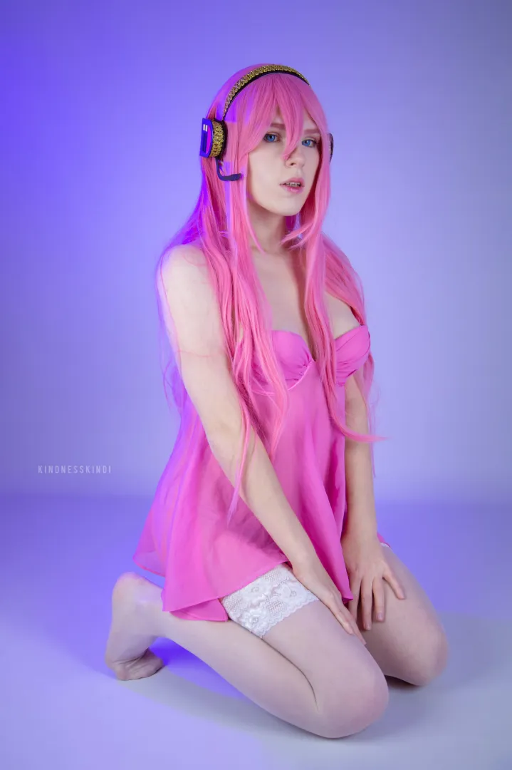 Megurine Luka by KindnessKindi posted by kindnesskindi