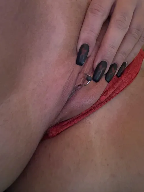 Melting heart nails by yourshyblonde